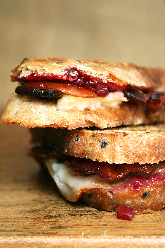 bacon, cheddar and pear panini bacon, cheddar and pear panini