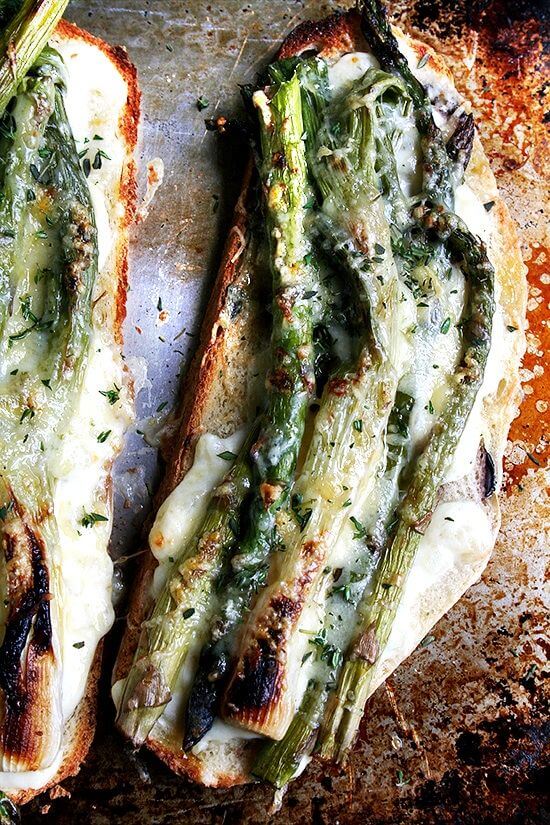 A bubbling, bechamel-and-roasted vegetable open-faced sandwich, this asparagus croque monsieur is daydream worthy. While you won't miss the meat on this spring vegetable tartine, one topped with smoked Niman Ranch ham would be heavenly. // alexandracooks.com A bubbling, bechamel-and-roasted vegetable open-faced sandwich, this asparagus croque monsieur is daydream worthy. While you won't miss the meat on this spring vegetable tartine, one topped with smoked Niman Ranch ham would be heavenly. // alexandracooks.com
