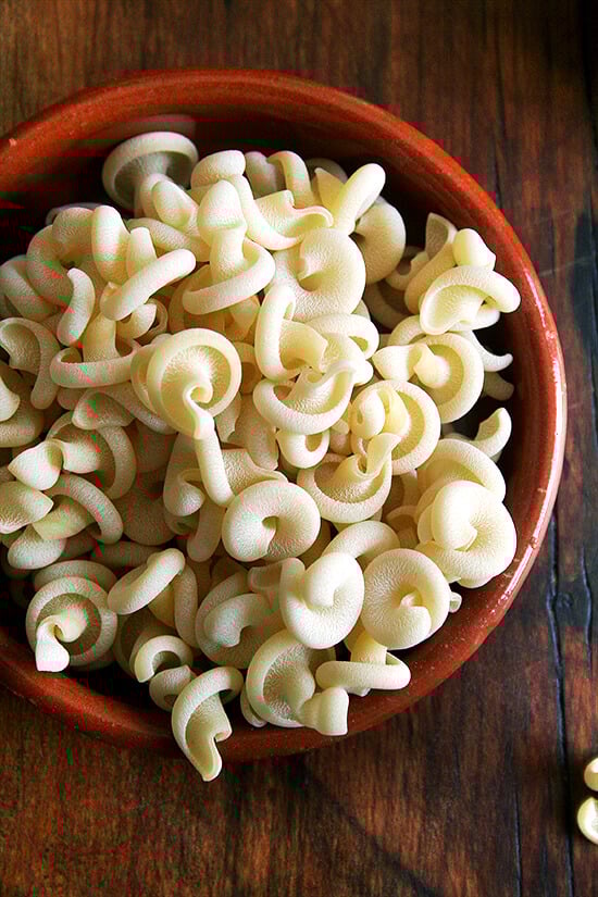 dry Gragnano pasta A bowl of uncooked Gragnano pasta.