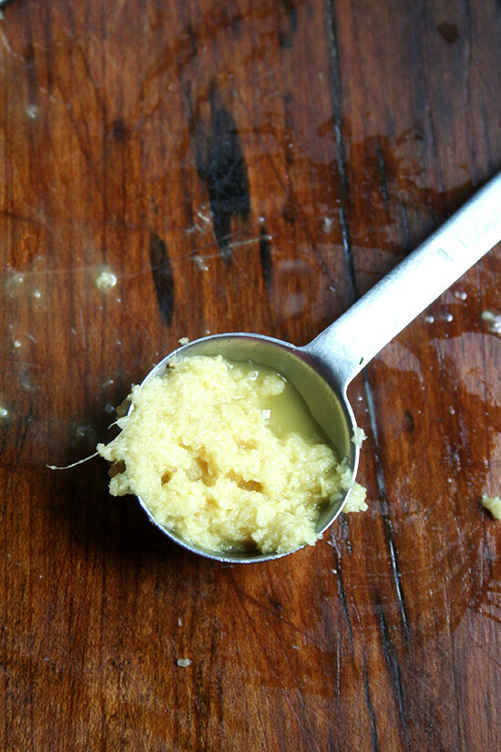grated ginger