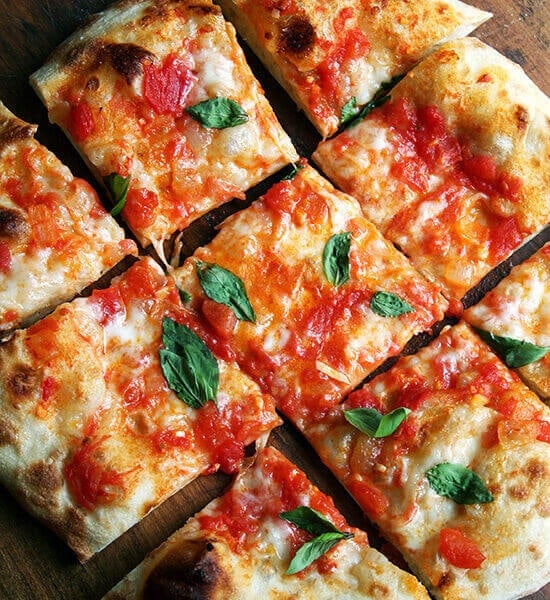 A freshly baked Margherita pizza.