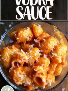 A bowl of penne alla vodka.