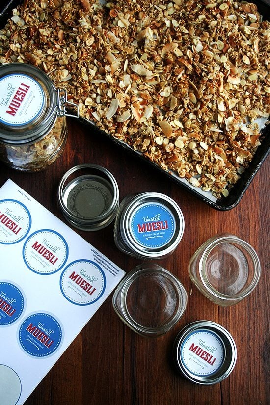 Holiday Gift Ideas: toasted muesli, vanilla bean paste, The Baking Steel, barney butter, boxwood aprons, lifefactory bottles, Julia Child notecards // alexandracooks.com Holiday Gift Ideas: toasted muesli, vanilla bean paste, The Baking Steel, barney butter, boxwood aprons, lifefactory bottles, Julia Child notecards // alexandracooks.com