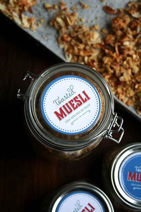 Holiday Gift Ideas: toasted muesli, vanilla bean paste, The Baking Steel, barney butter, boxwood aprons, lifefactory bottles, Julia Child notecards // alexandracooks.com Holiday Gift Ideas: toasted muesli, vanilla bean paste, The Baking Steel, barney butter, boxwood aprons, lifefactory bottles, Julia Child notecards // alexandracooks.com