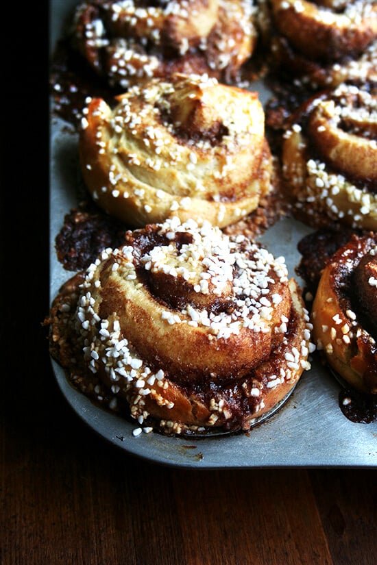 Baked in muffin tins, these irresistibly soft and sticky cinnamon rolls spiral vertically into snow-capped peaks with trails of cinnamon and sugar bursting through their doughy seams. // alexandracooks.com Baked in muffin tins, these irresistibly soft and sticky cinnamon rolls spiral vertically into snow-capped peaks with trails of cinnamon and sugar bursting through their doughy seams. // alexandracooks.com