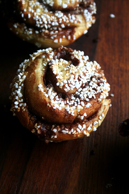 pearl-sugar topped cinnamon bun