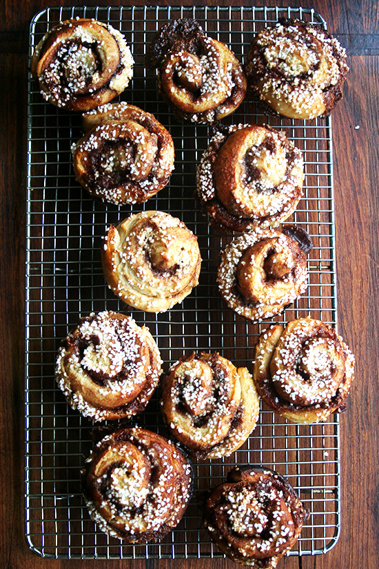 pearl-sugar topped cinnamon buns, cooling