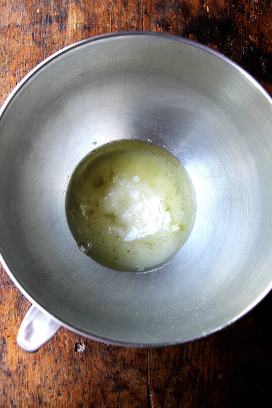 egg whites, sugar, cream of tartar, salt, ready to be whipped