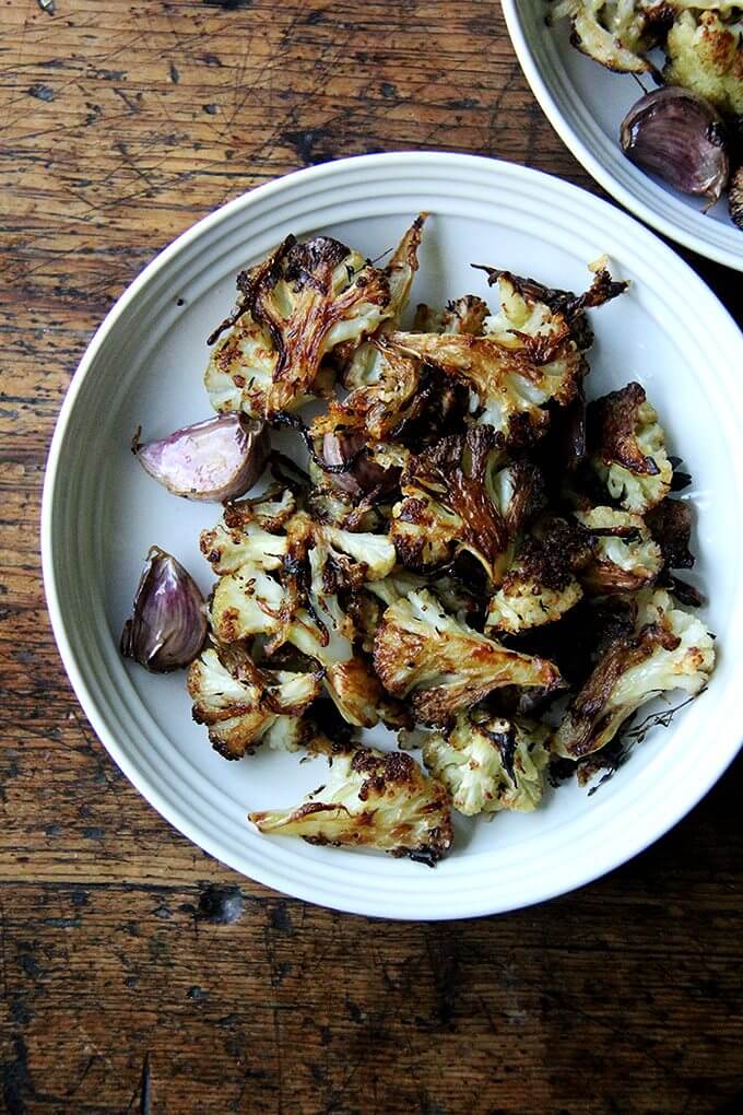 A bowl of parmesan-roasted cauliflower.