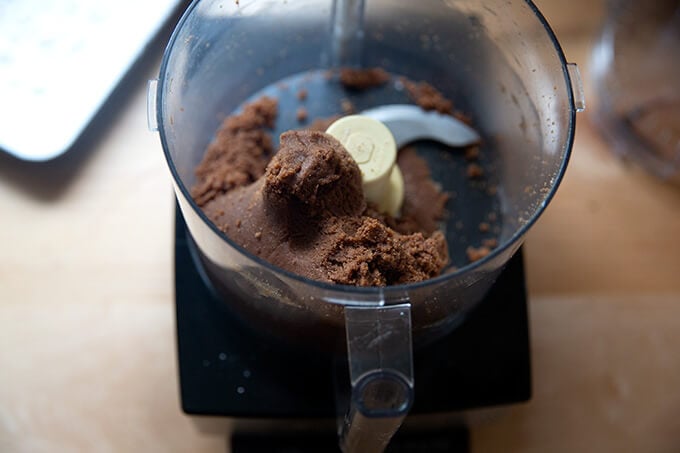 The batter for rum balls in a food processor.