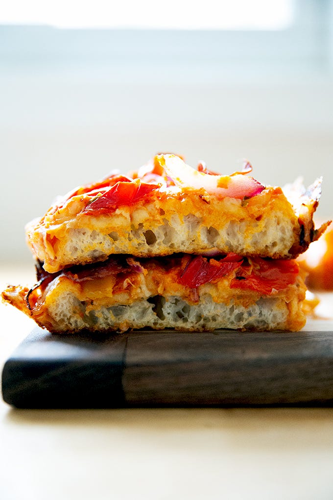 The crumb shot of a Detroit-Style pizza. 
